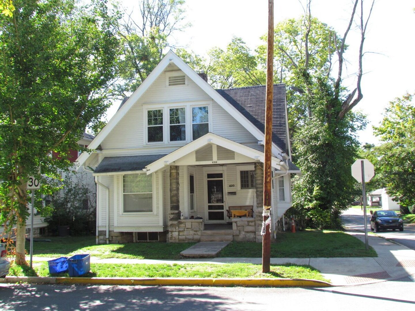 600 E 2nd St – photo 1