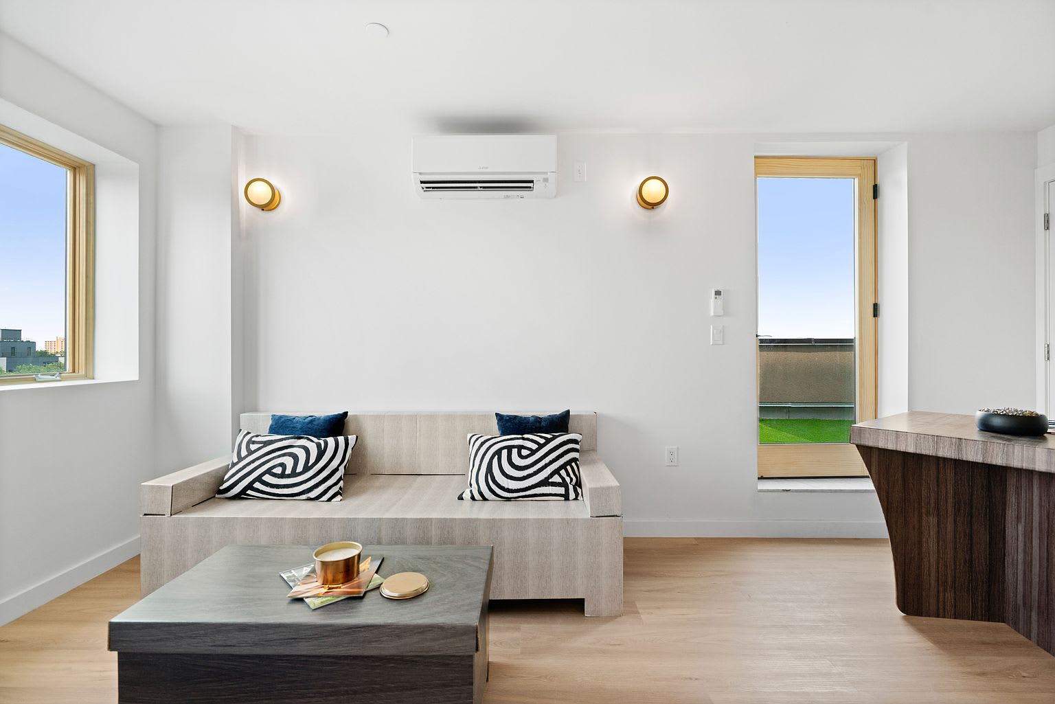 11 Weirfield St # 7B – photo 4