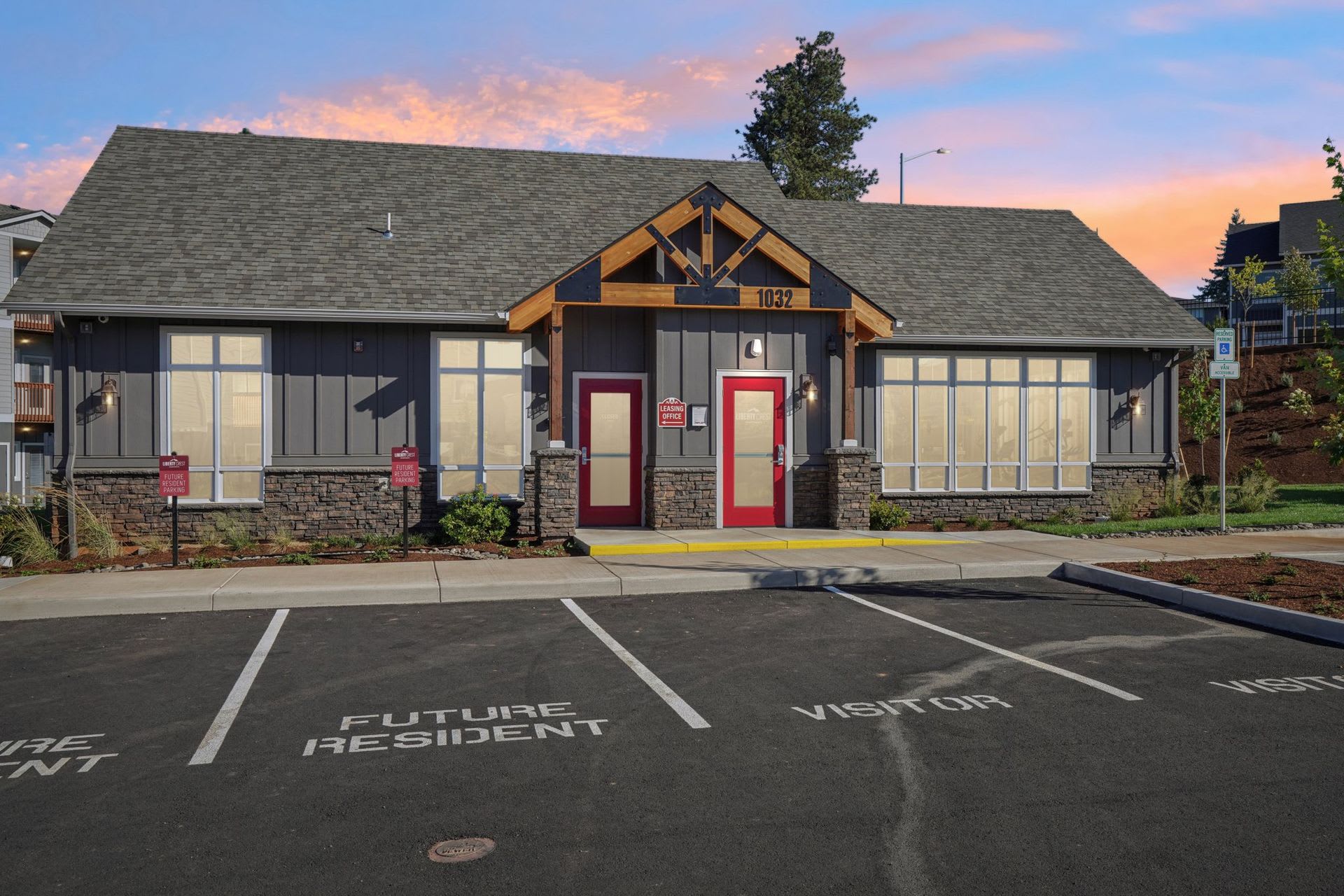 Liberty Crest Apartments – photo 2