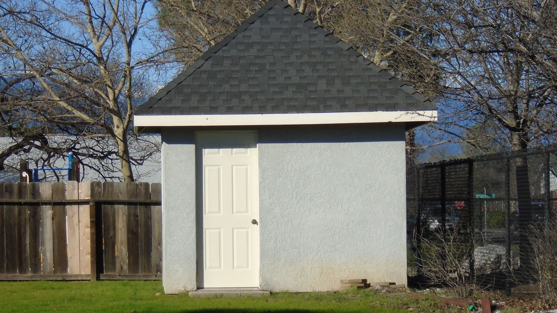4 Bedroom In Ravenwood Subdivision – photo 3
