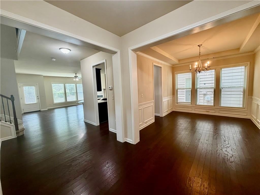 4615 Woodbine Way – photo 3