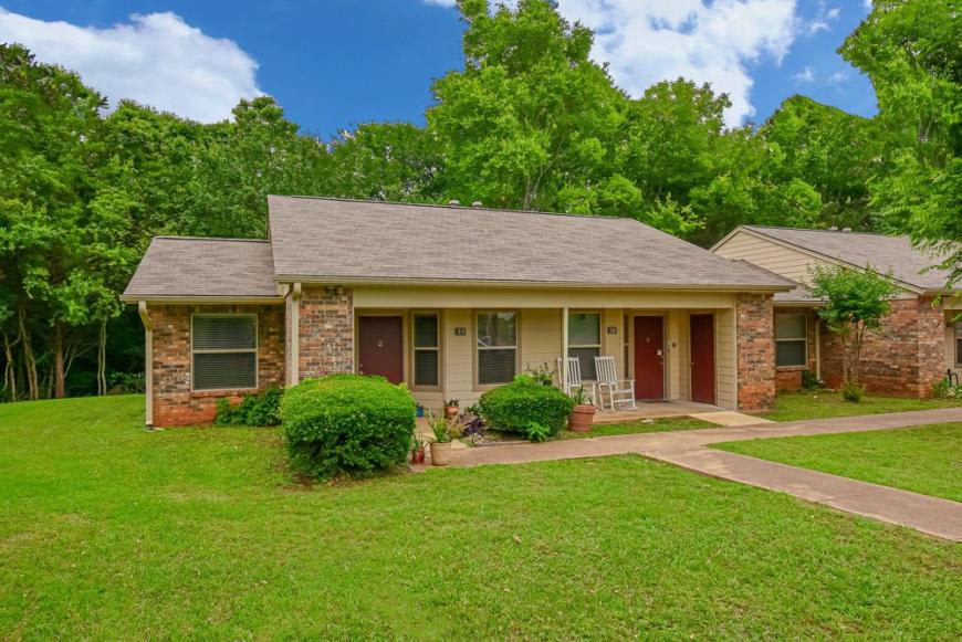 1308 Jacksonville Square Dr. – photo 1