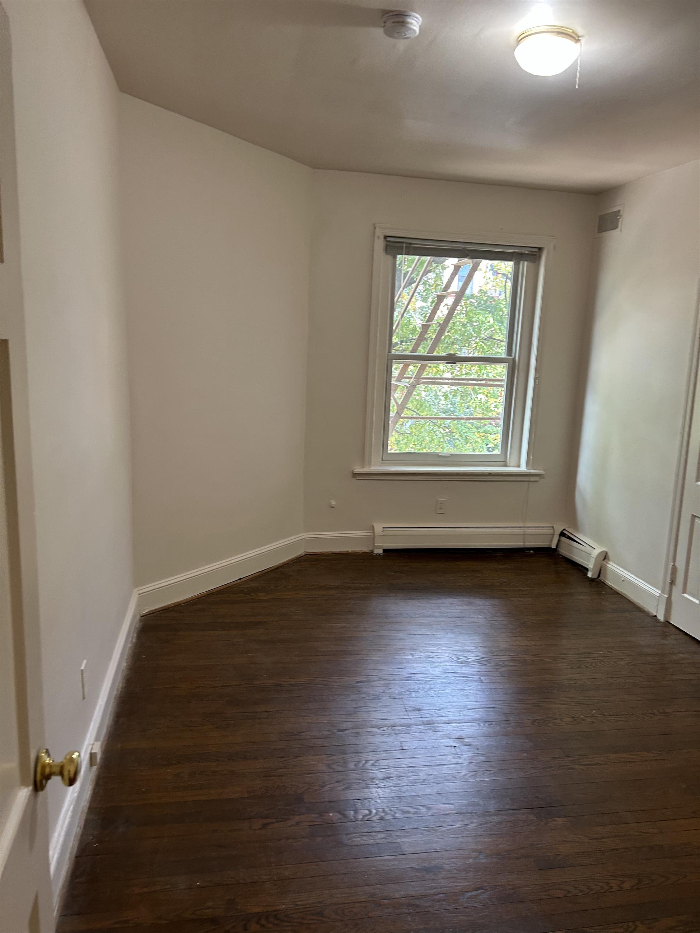 16 5Th St Se – photo 3