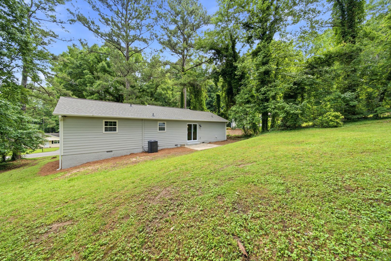 Charming 3 Bedroom 1 Bath Home In Douglasville – photo 5