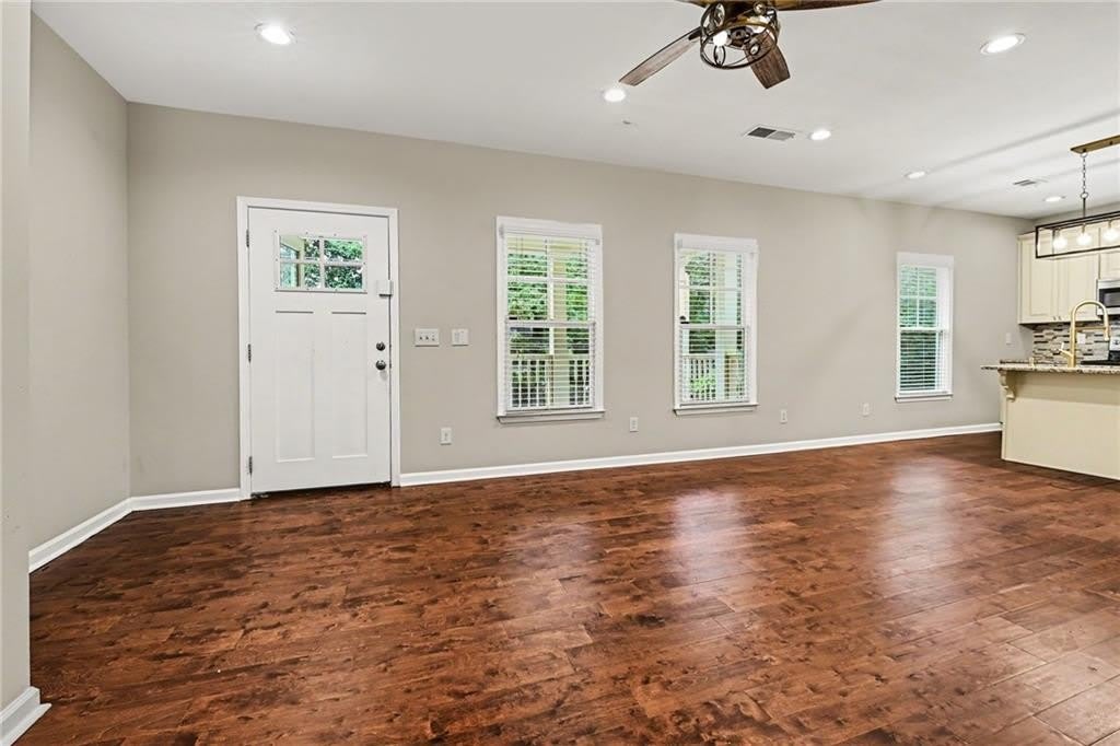 3544 College Street – photo 5