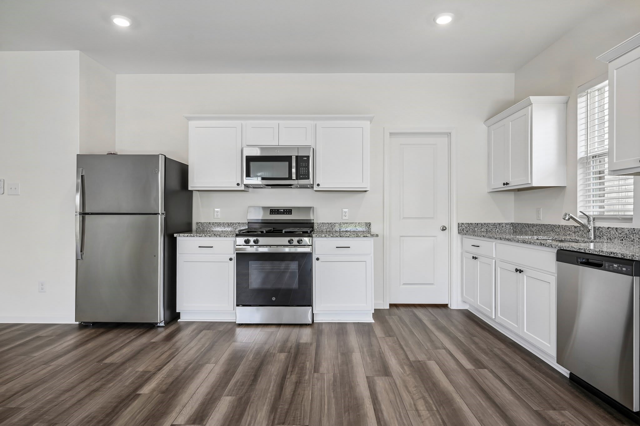 1417 Elliott Road – photo 5