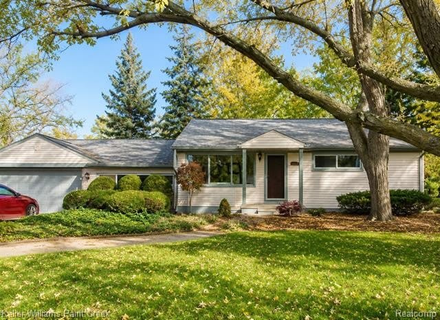 1886 Ruby Avenue – photo 1