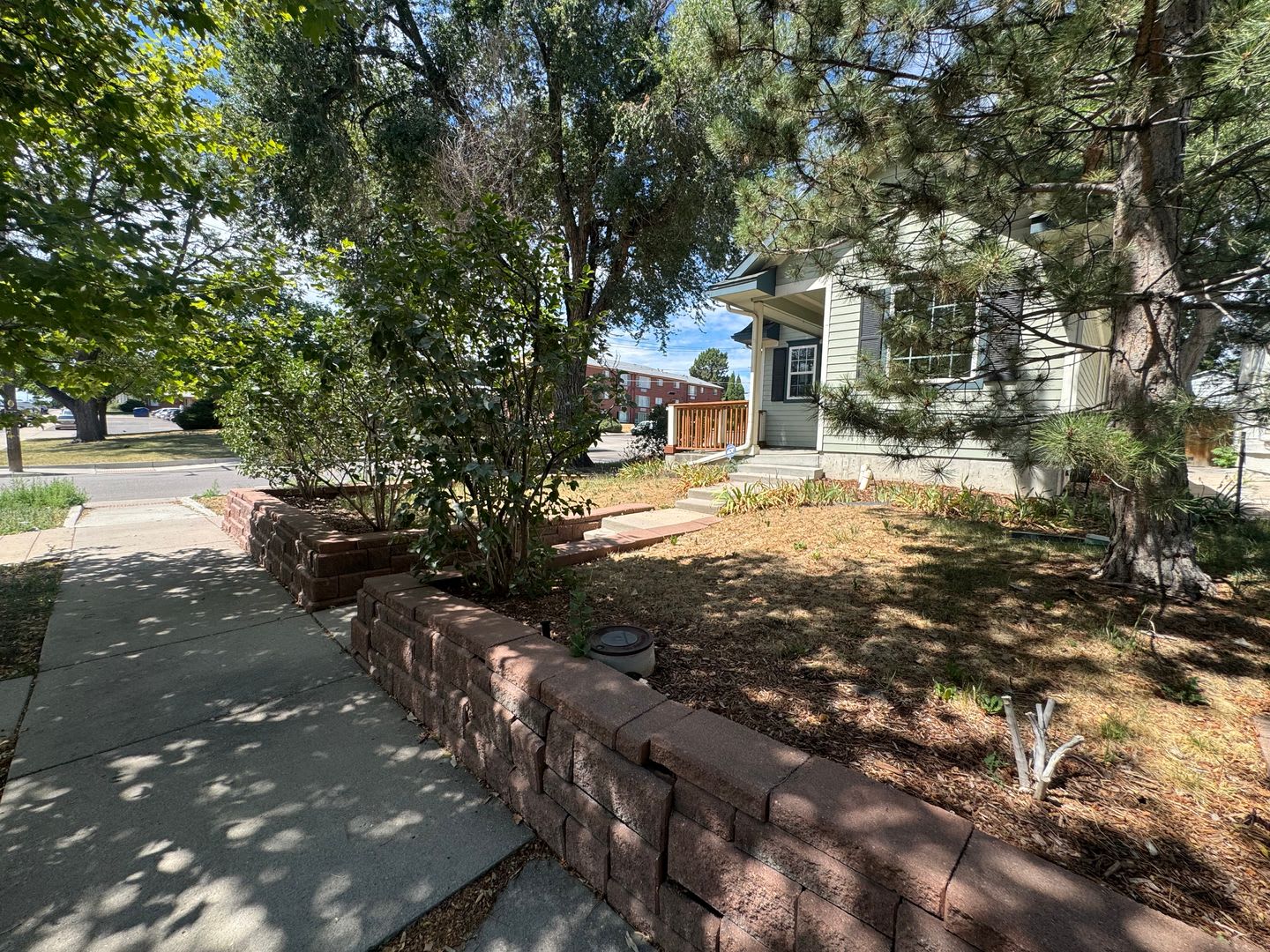 Spacious 4-Bedroom Home Near Sloan's Lake & Broncos Stadium – photo 4