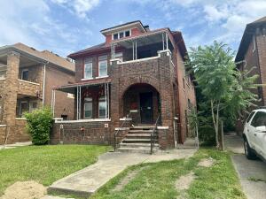 2681 Pasadena Street – photo 1