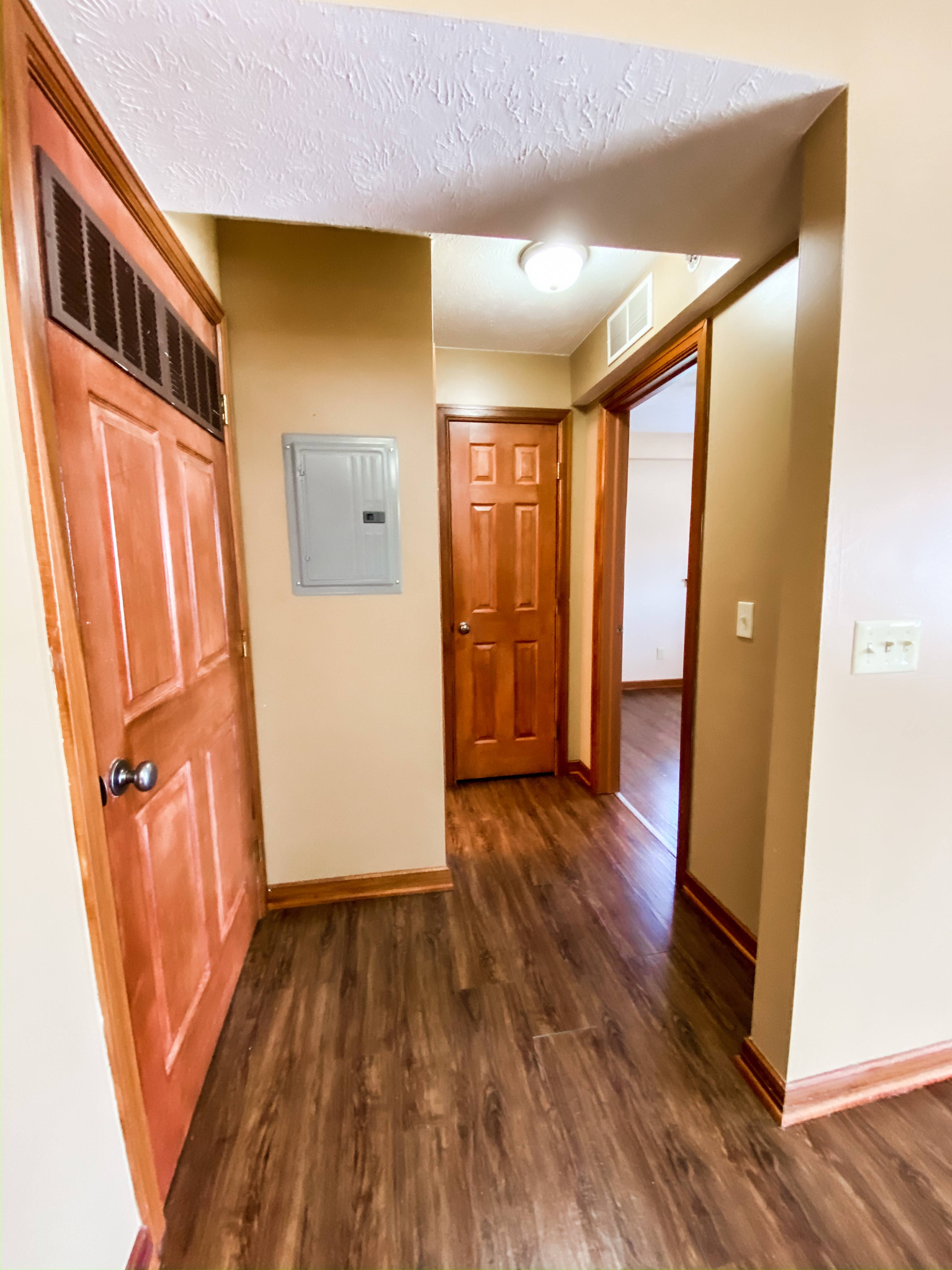 Hallwood Manor Apartments – photo 5