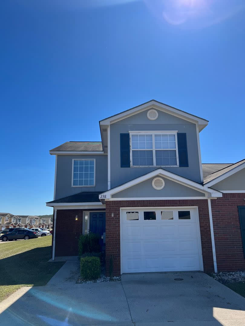 Available NOW- 238 Wakefield Way – photo 1