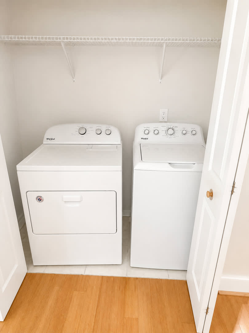 2 Bedroom, 2 Bath Condo in the Heart of Manchester- MOVE IN SPECIAL $1,000 OFF THE FIRST MONTH’S RENT – photo 5