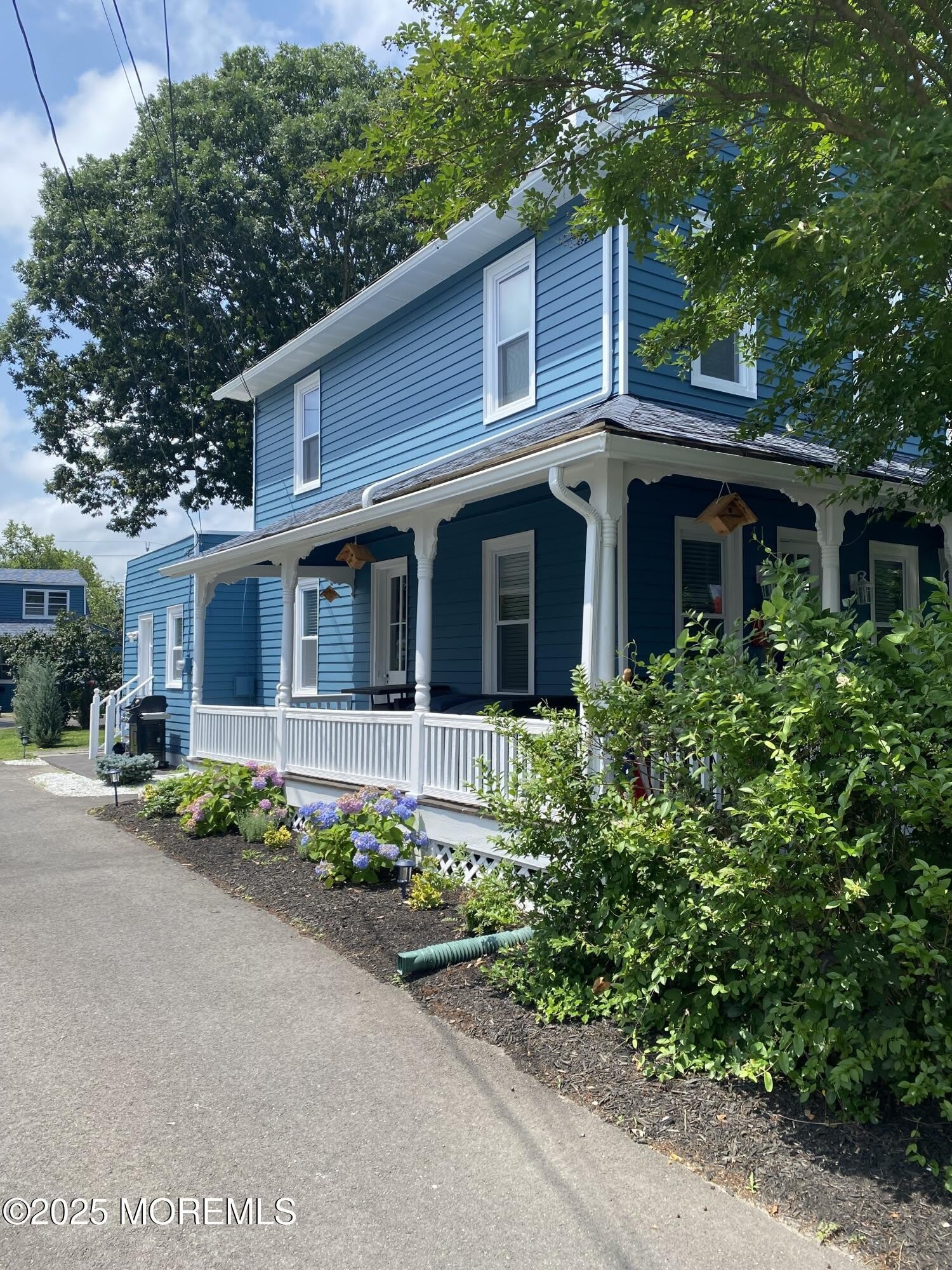 1719 Beverly Avenue – photo 2