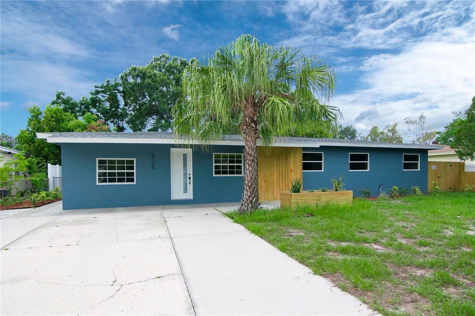 3708 W Tyson Avenue – photo 2