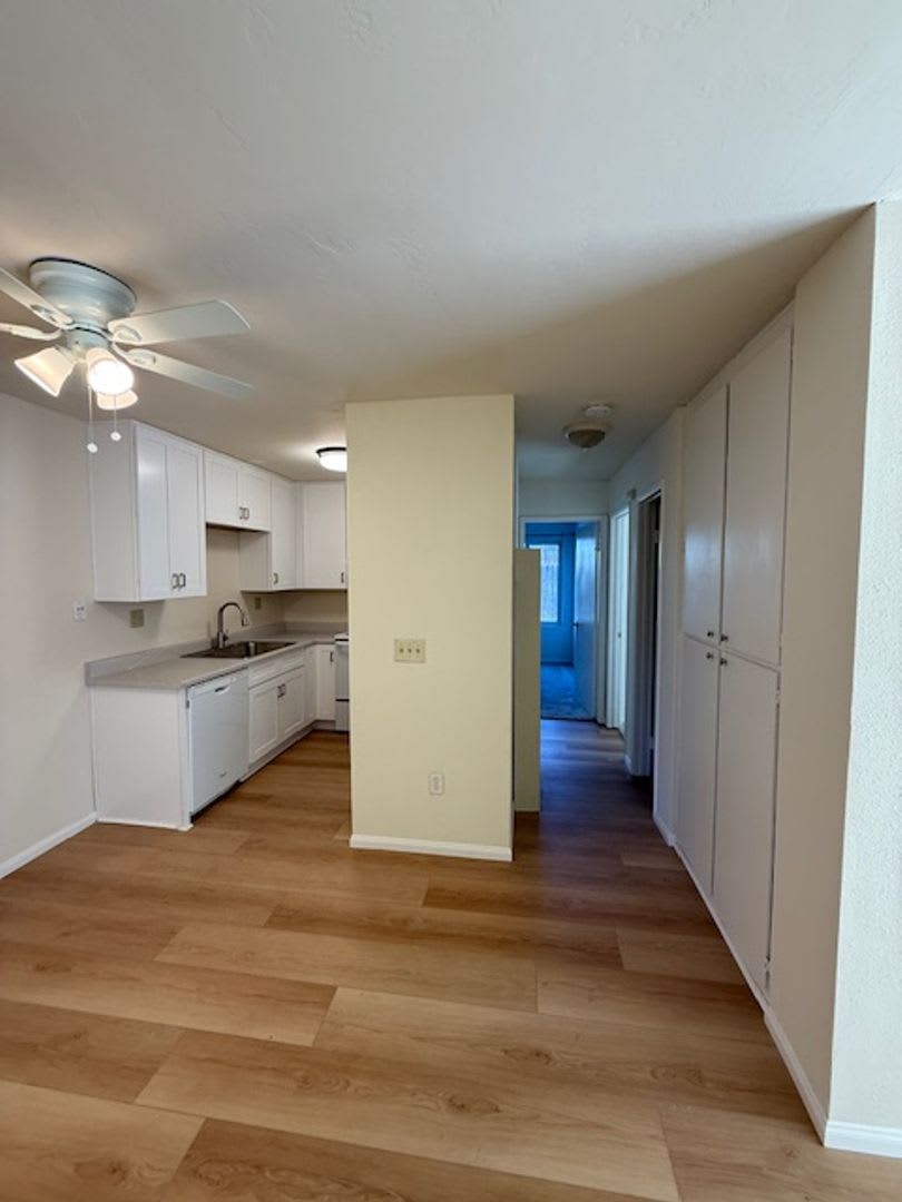 Spacious 2 Bedroom 2 Bathroom Home In Spring Valley – photo 5