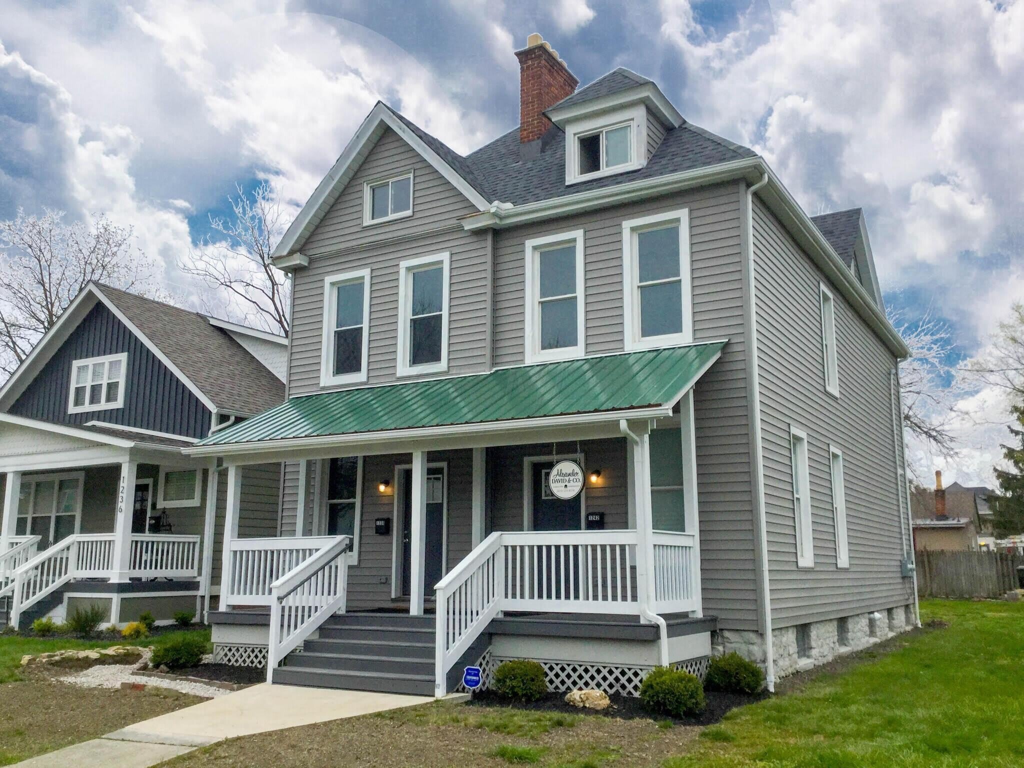 1242 E Mound Street – photo 2