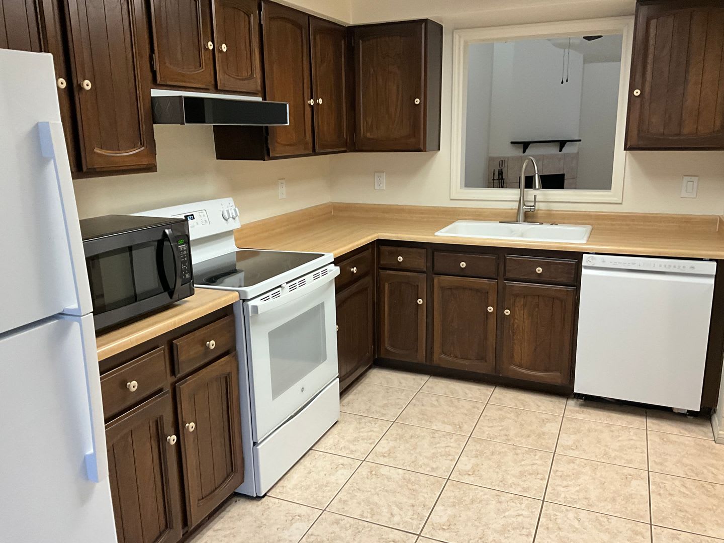 Great 3 bedroom 2 bath very close to Arcadia – photo 5