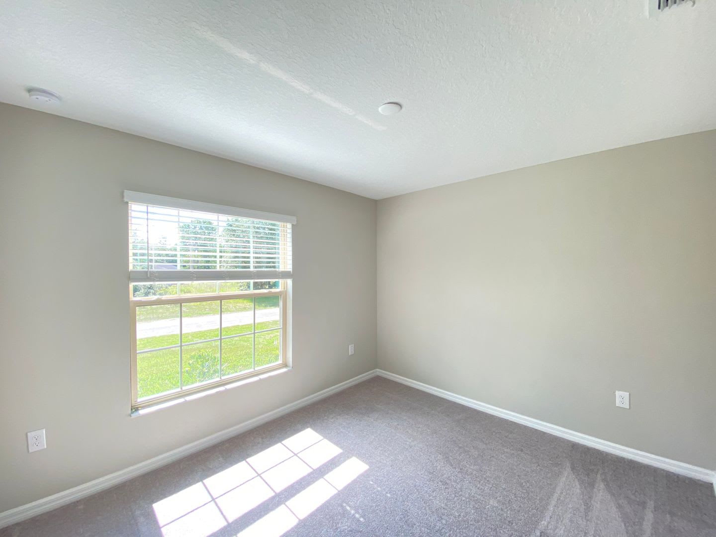 SW location 4/2/2 **WON'T LAST** – photo 1