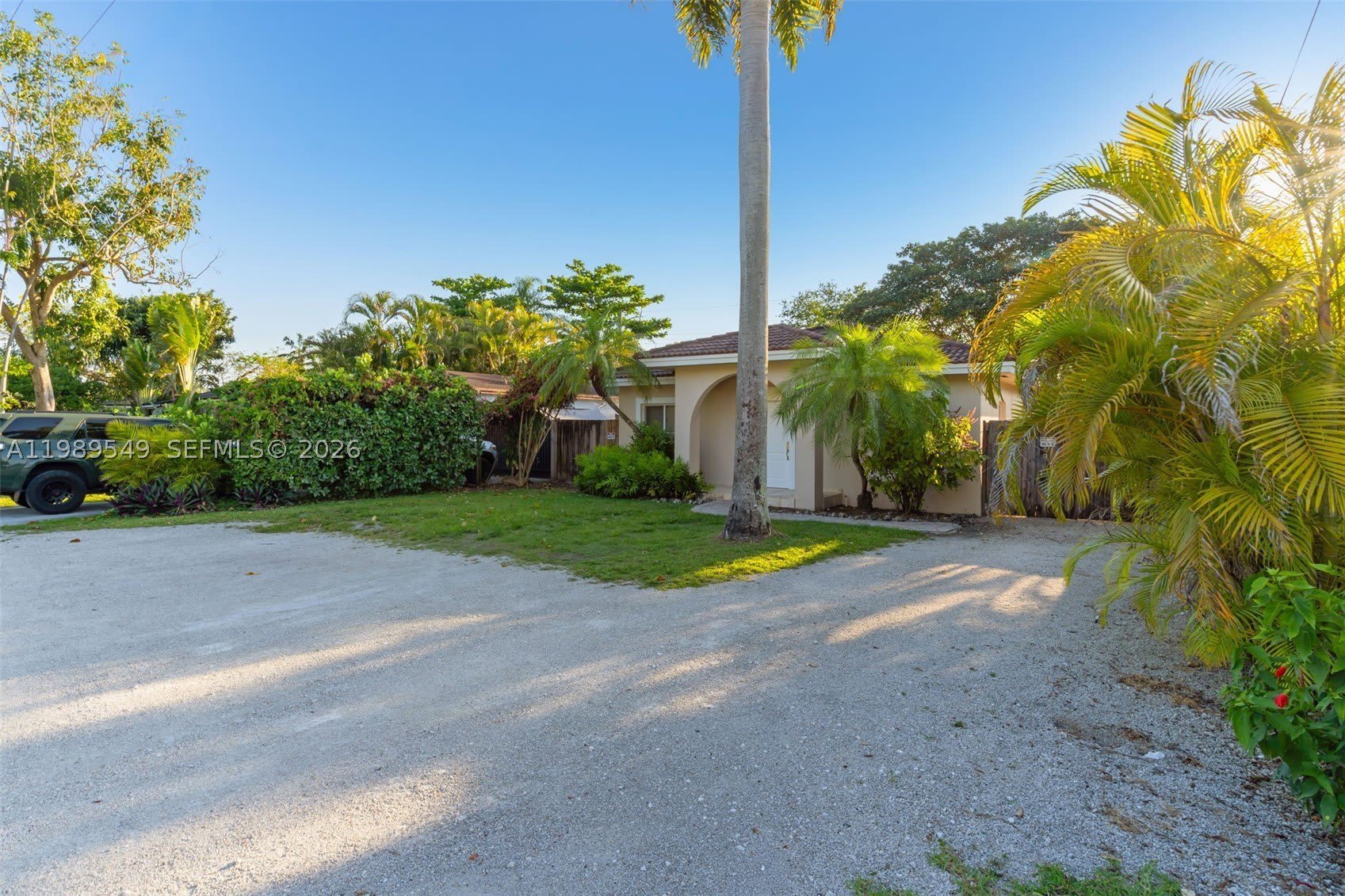 7048 SW 83rd Ct – photo 3