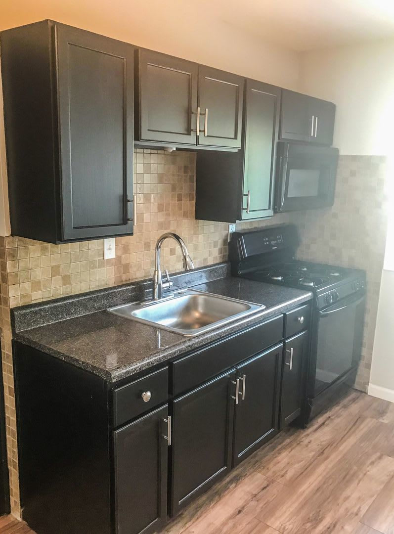 9032 Gravois View Ct. – photo 5