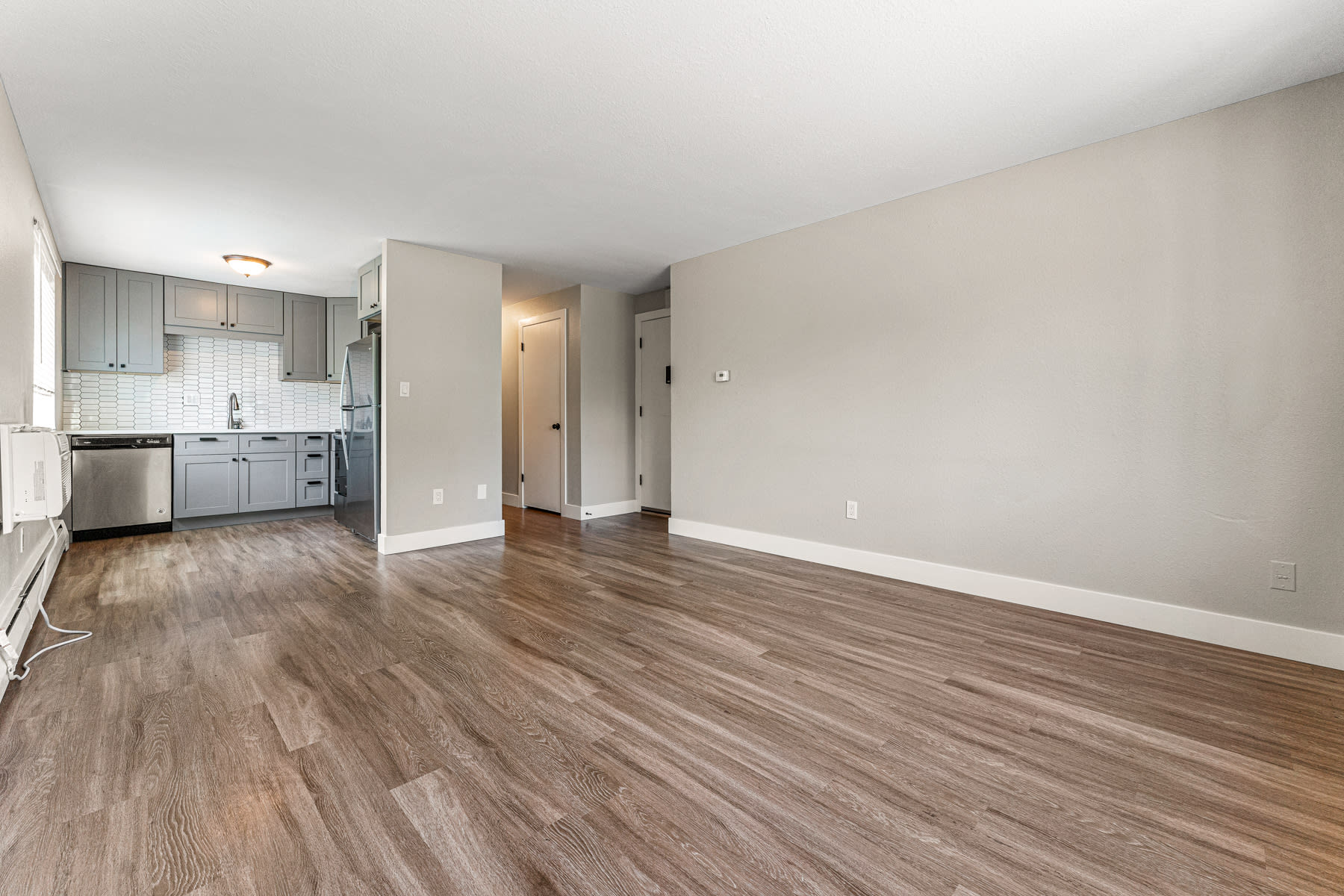 1302 North Milwaukee Street – photo 2