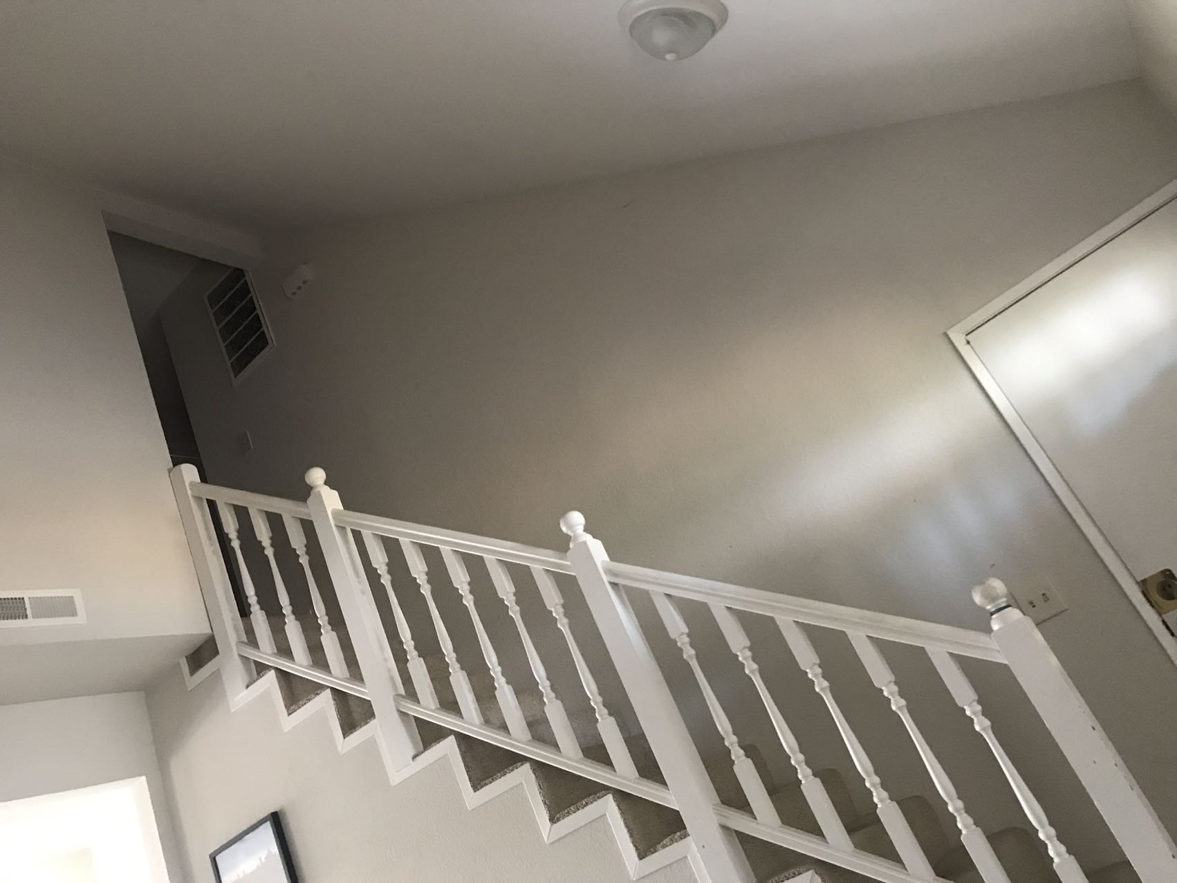 478 Nightingale Street – photo 5