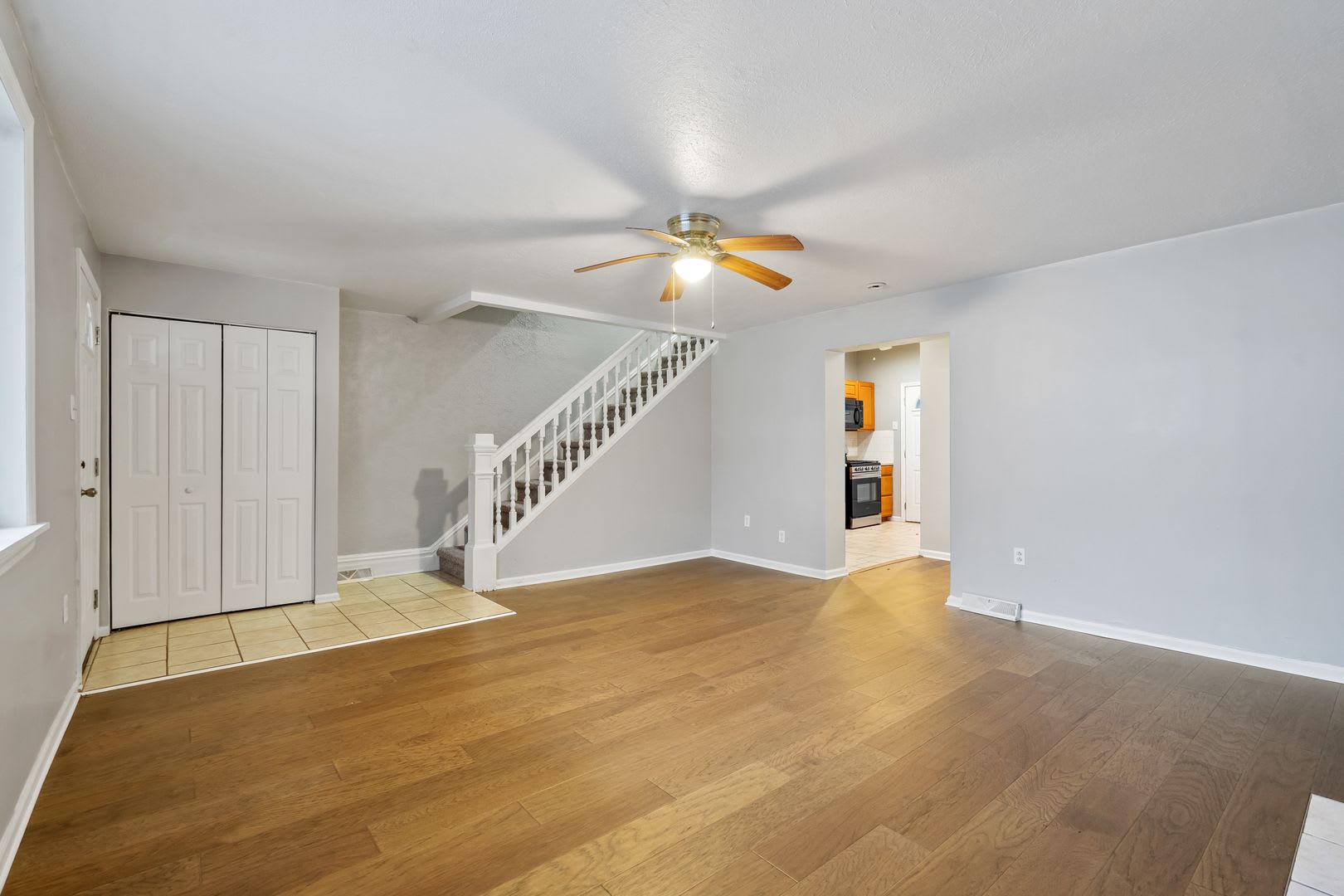 Refreshed 3 Bedroom in Elliott minutes from Downtown – photo 3