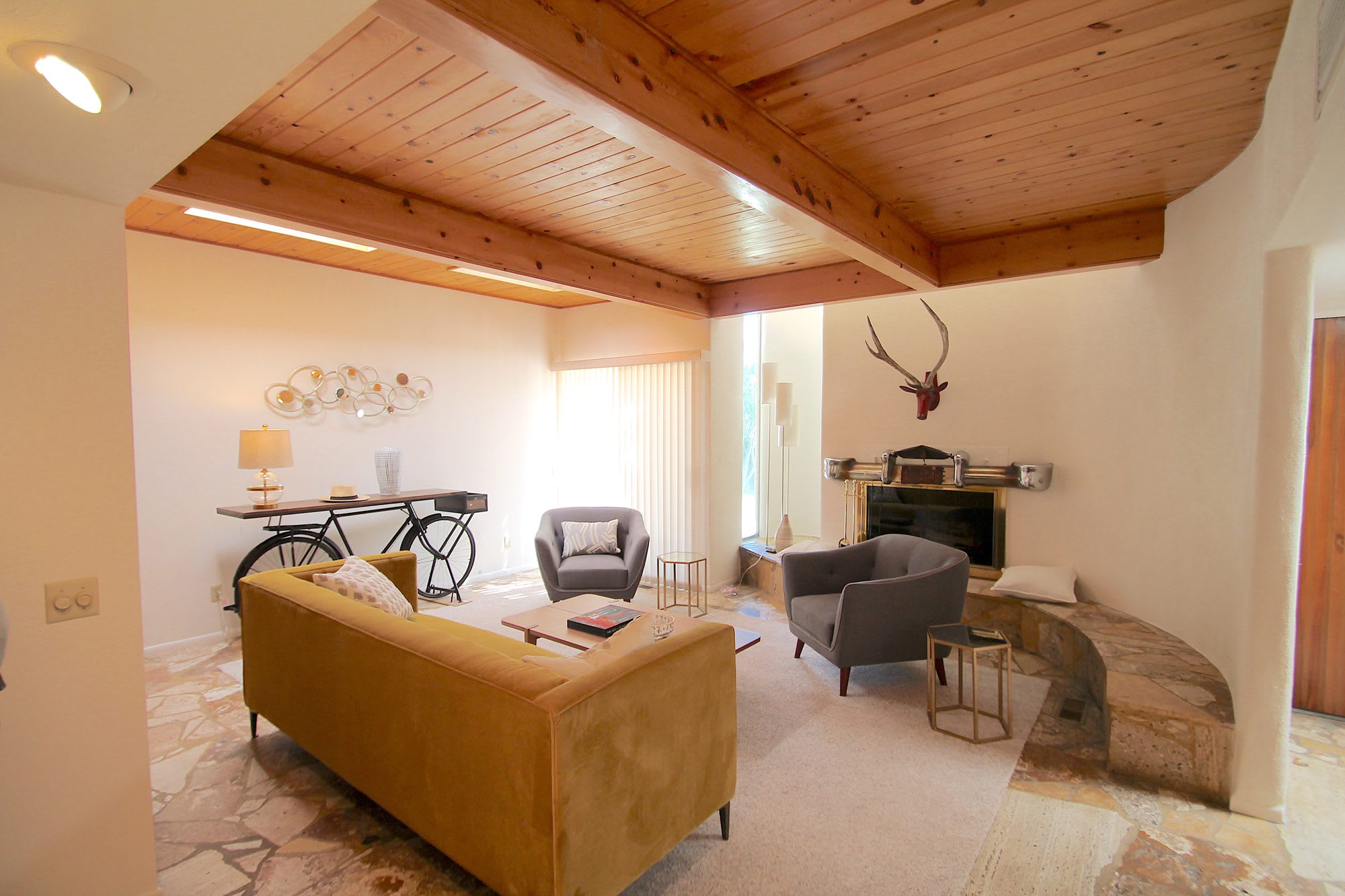 1801 Notre Dame DR NE – photo 2