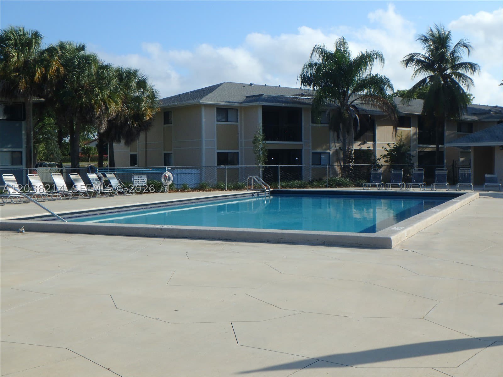 9727 Hammocks Blvd – photo 3