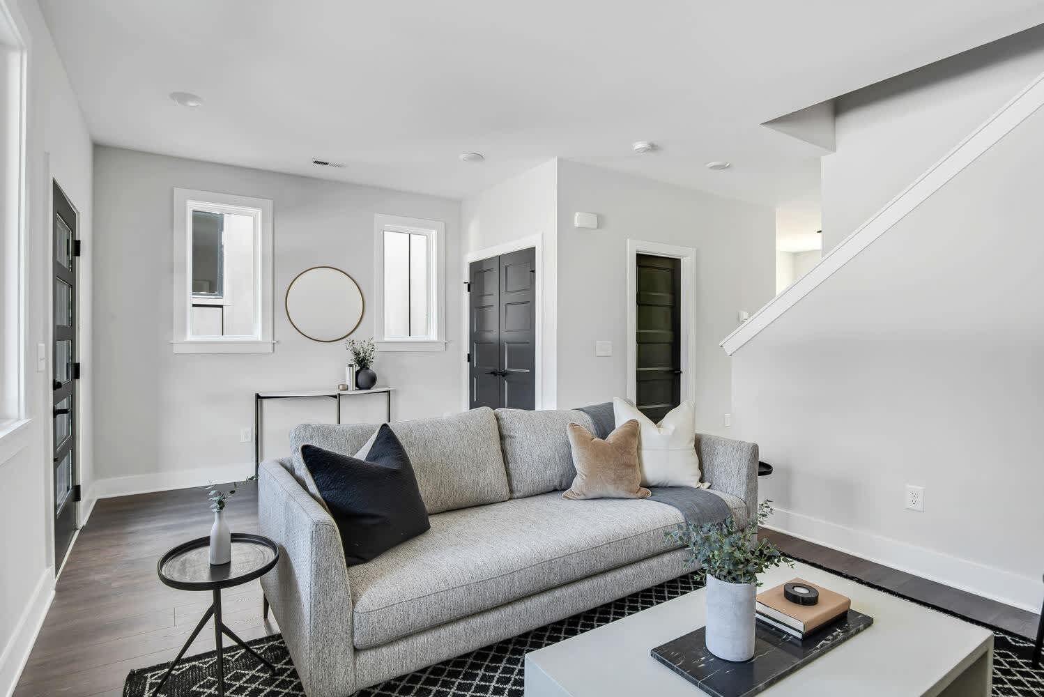 801 Cherokee Avenue #13 – photo 5