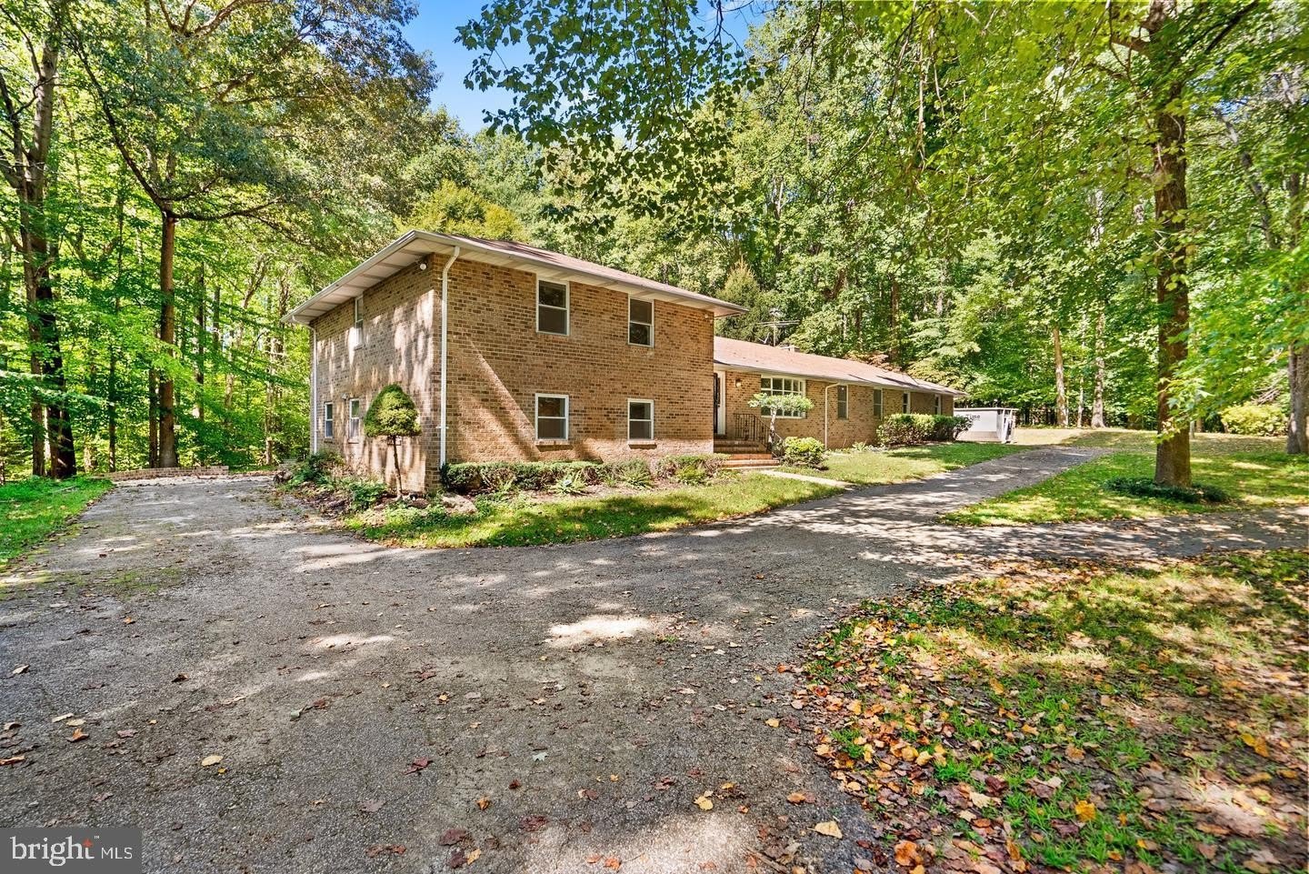 9409 CROOM ACRES – photo 2