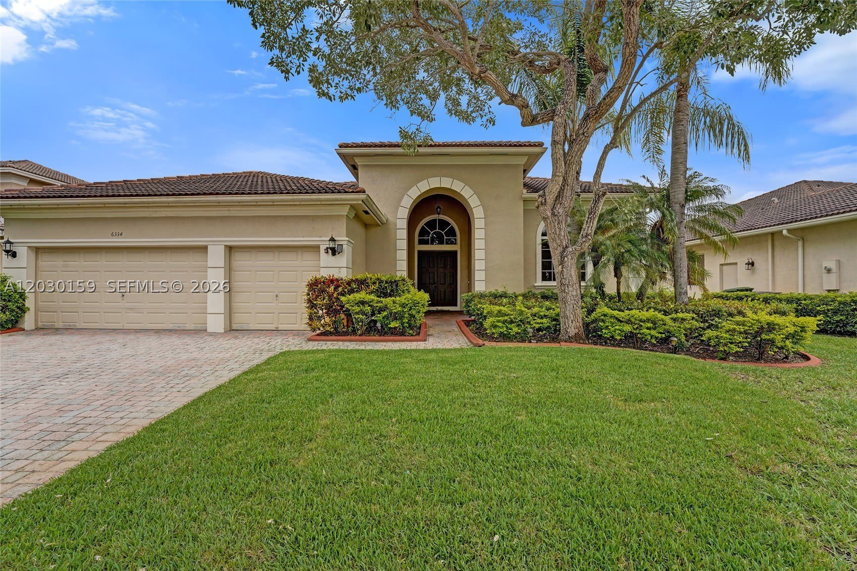 6334 SW 192nd Ave – photo 2