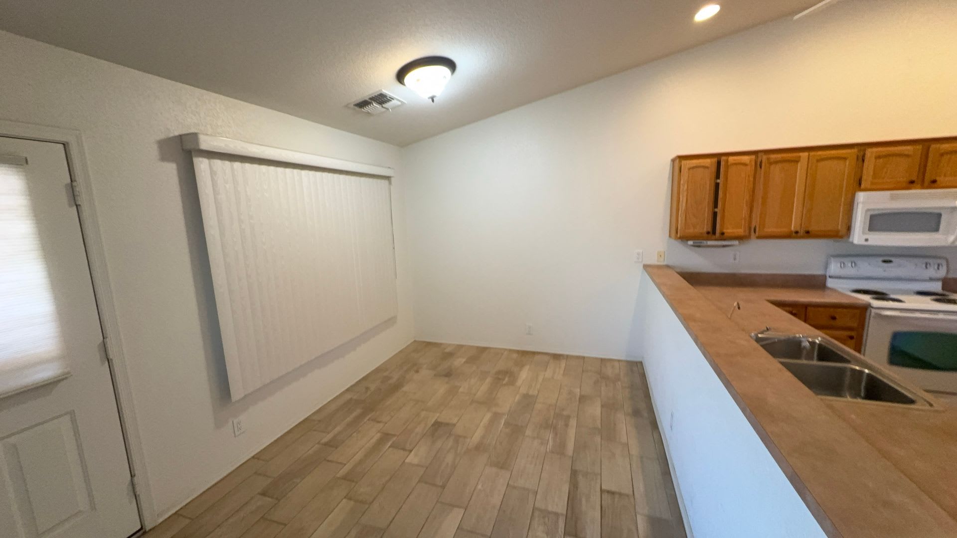 55+ Community in Sunland Springs Village – photo 4