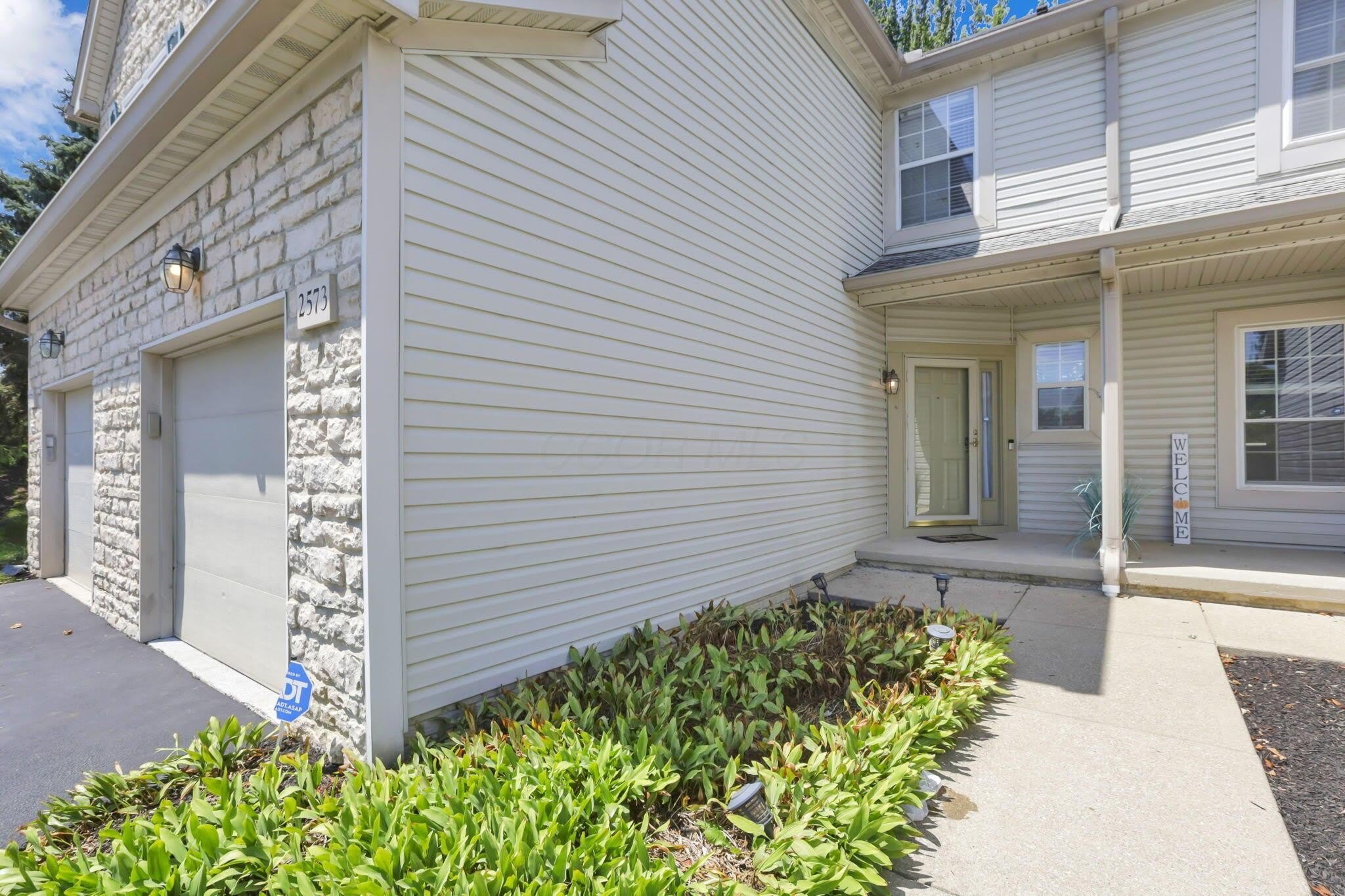 2573 Rustling Oak Boulevard – photo 4