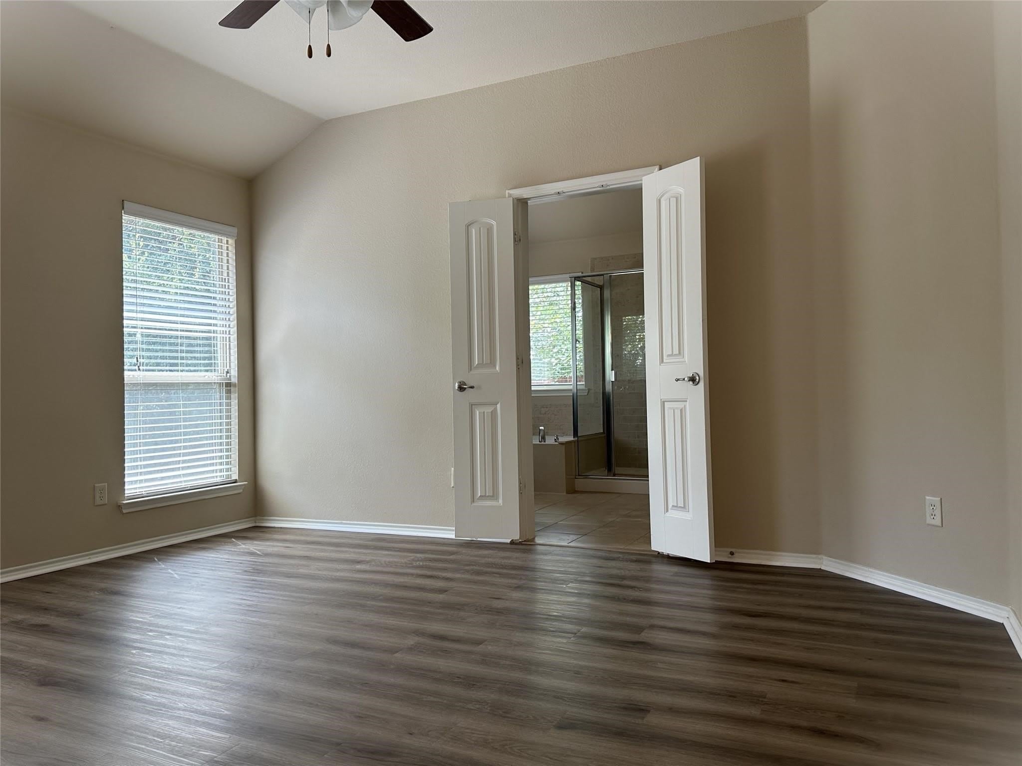 929 Hazels Way – photo 4