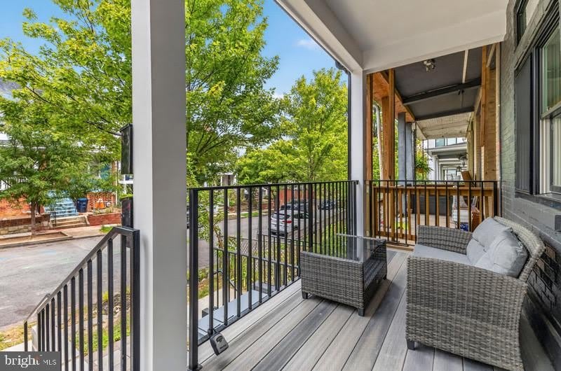 213 SEATON Place NE – photo 3