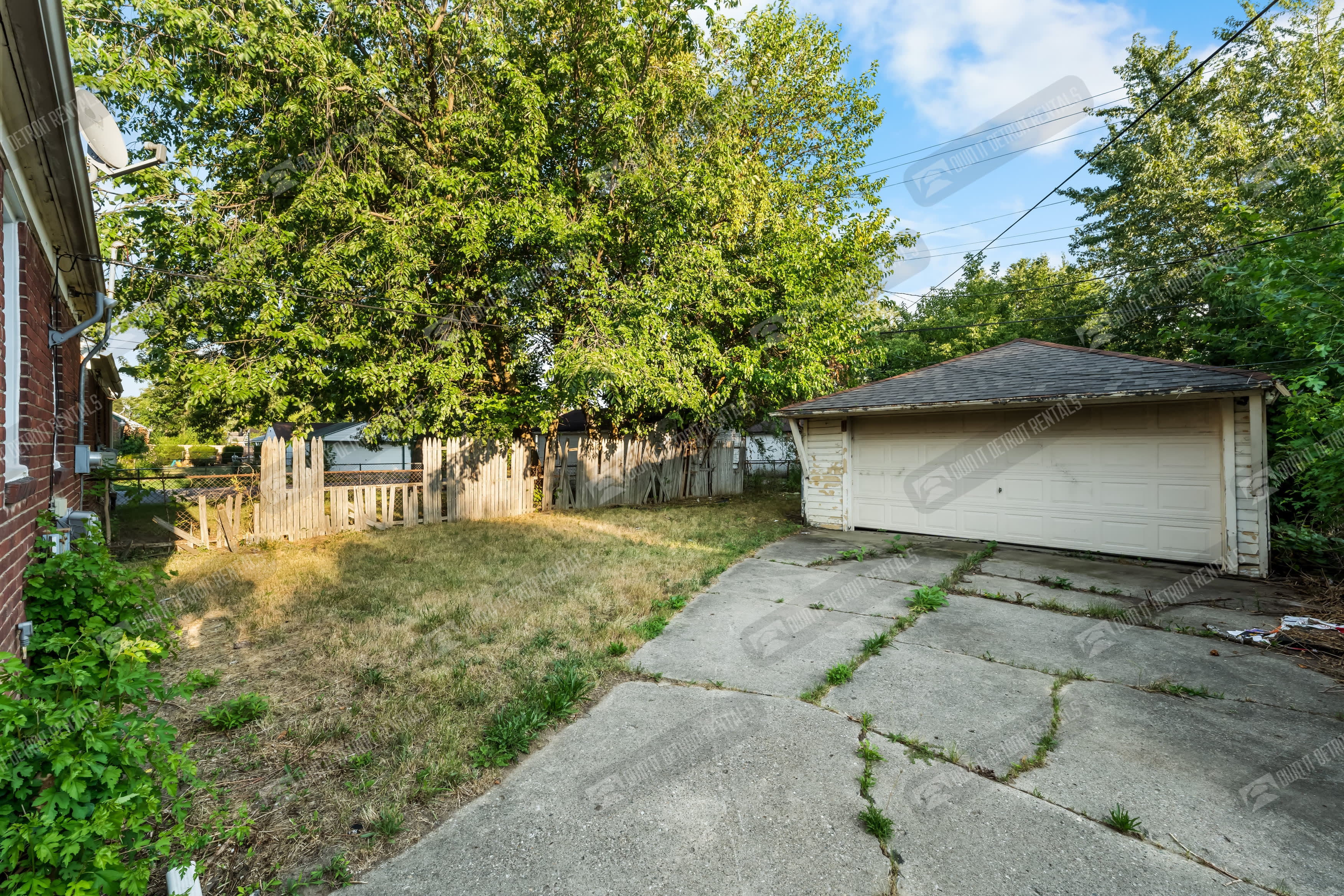14072 Carlisle St – photo 4