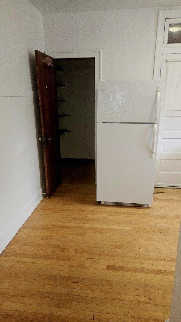 2454 N Kilpatrick Avenue – photo 5