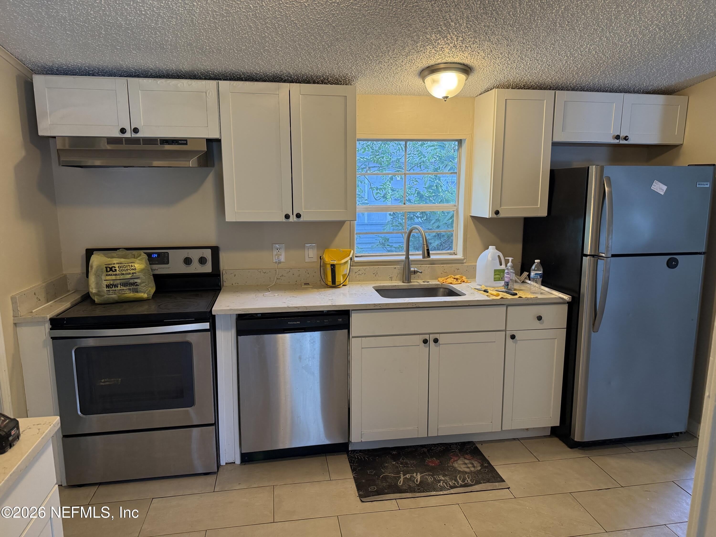 7922 Hastings Street – photo 4