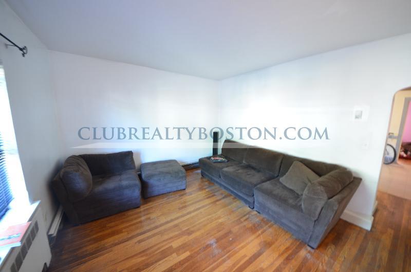 23 Brock St. – photo 2