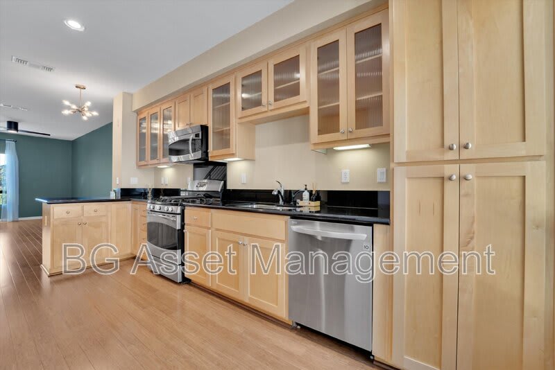 1766 12Th Street – photo 5