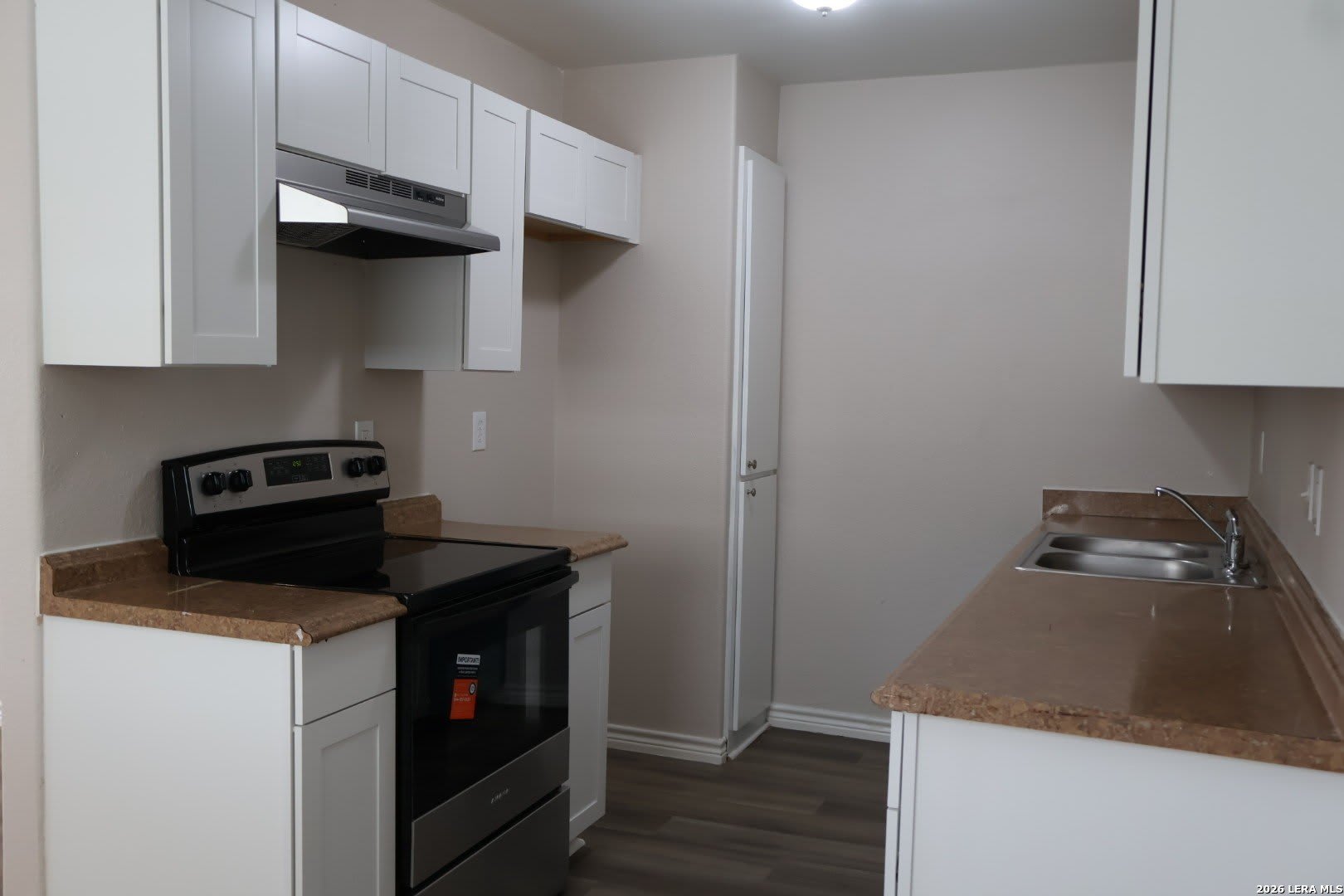 7110 GLEN TER – photo 2