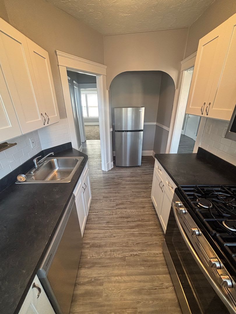 18251 Detroit Ave – photo 5