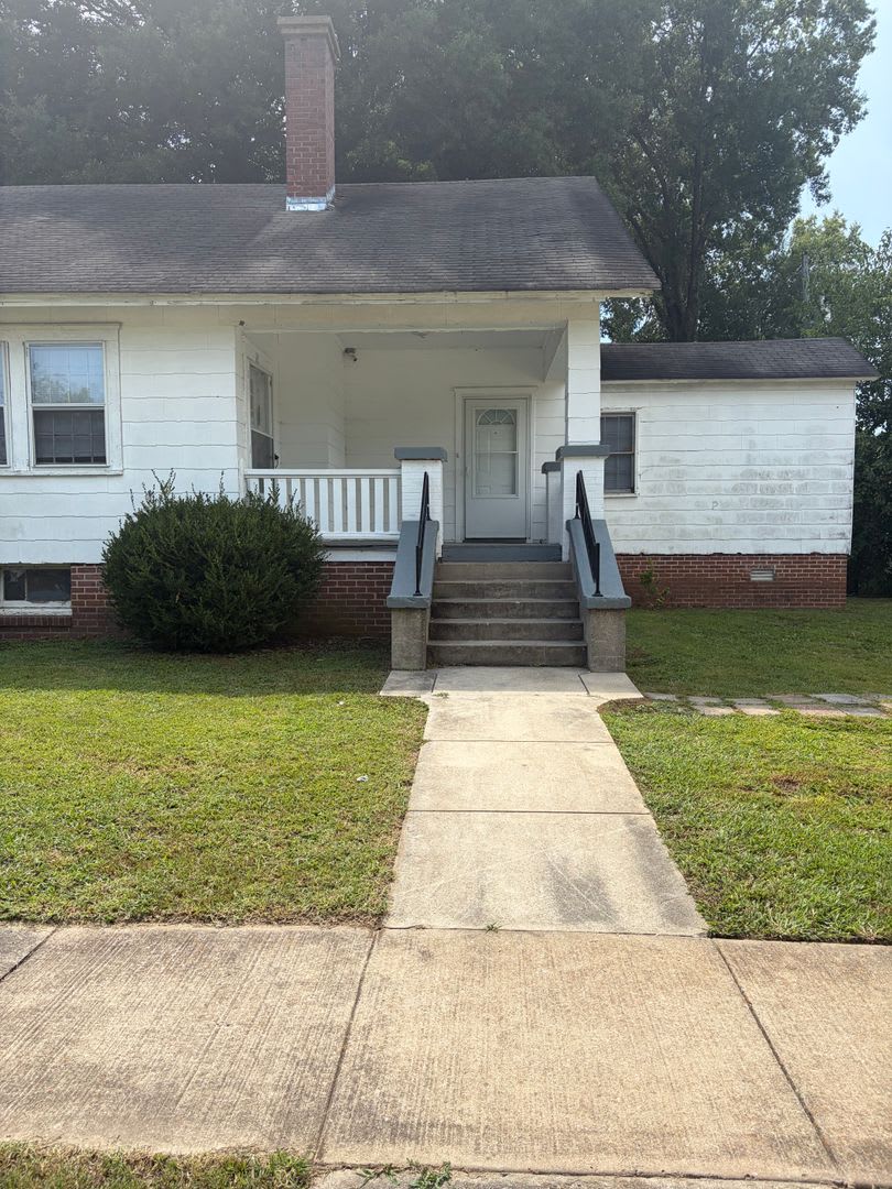 Bemis Welcomes You! Section 8 Approved!!! – photo 1