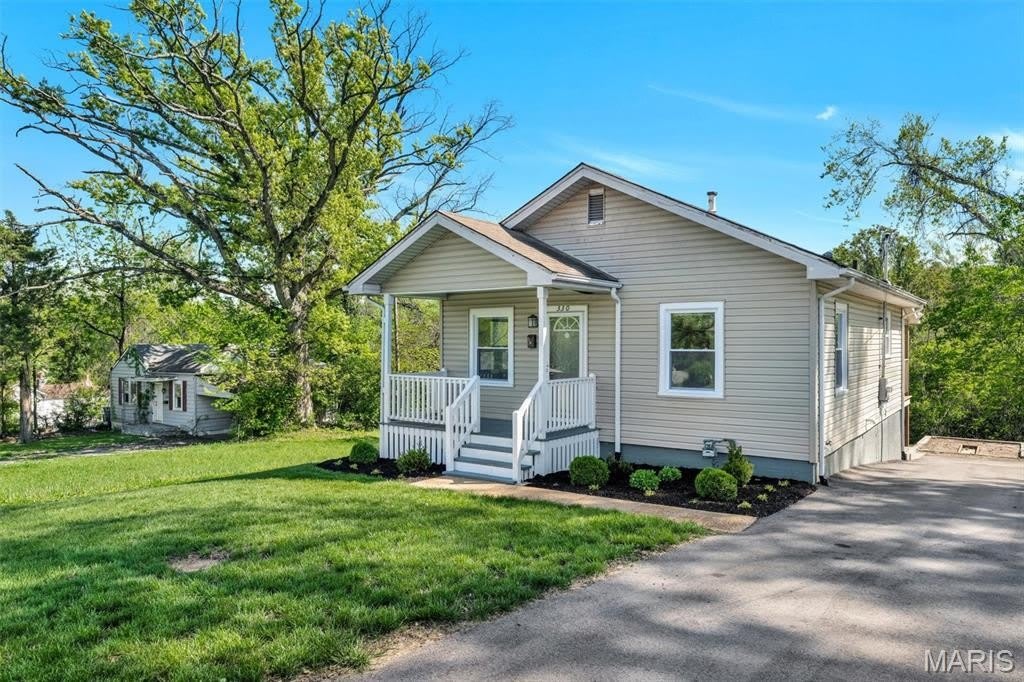 330 Chambers Road – photo 1