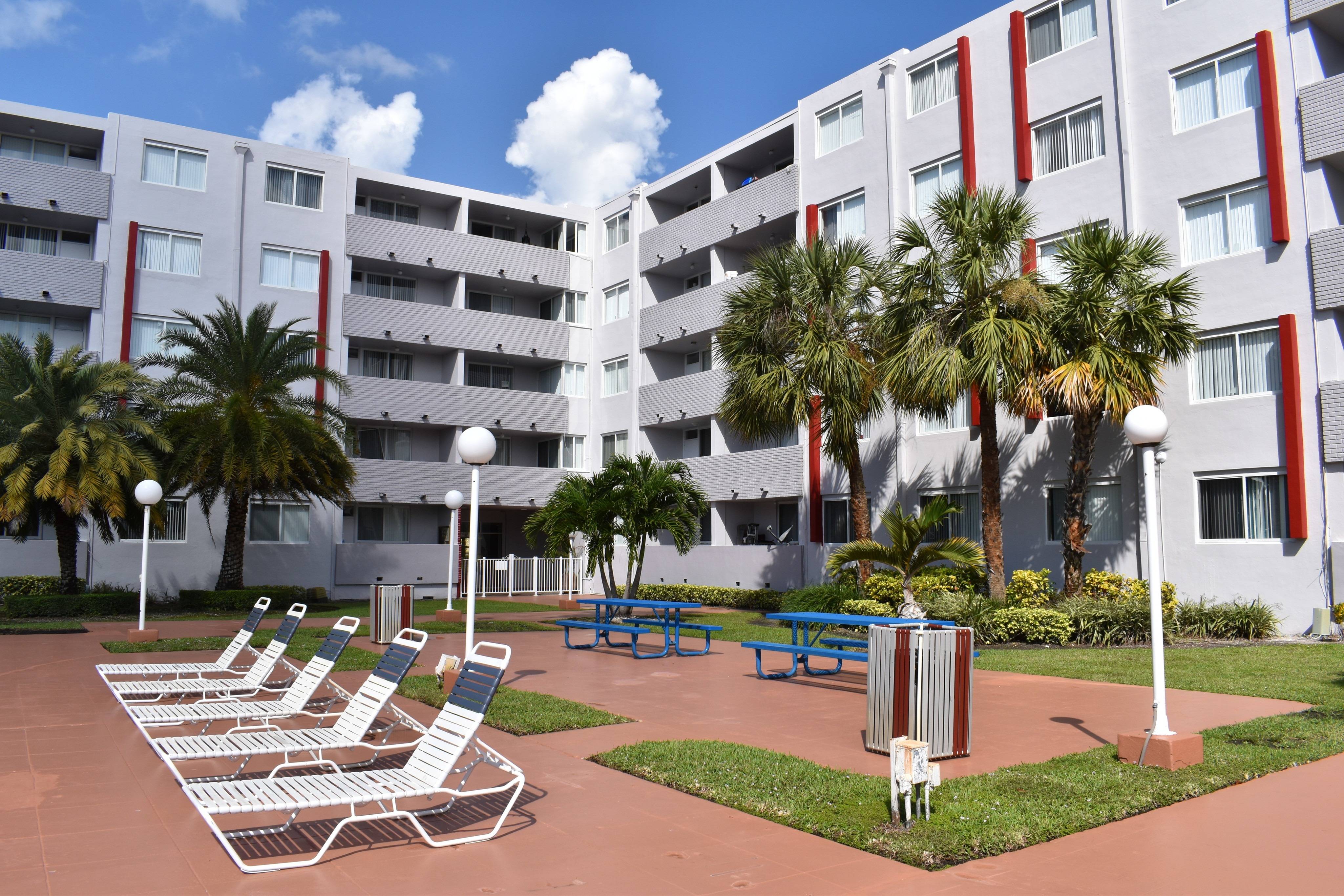 Suncoast Place – photo 3