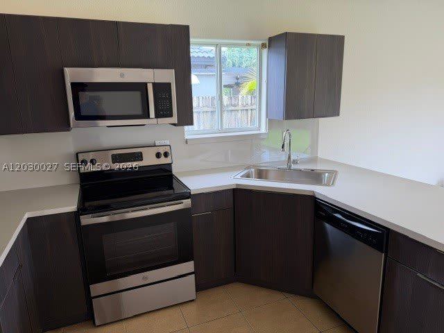 706 SE 14th Ave – photo 3