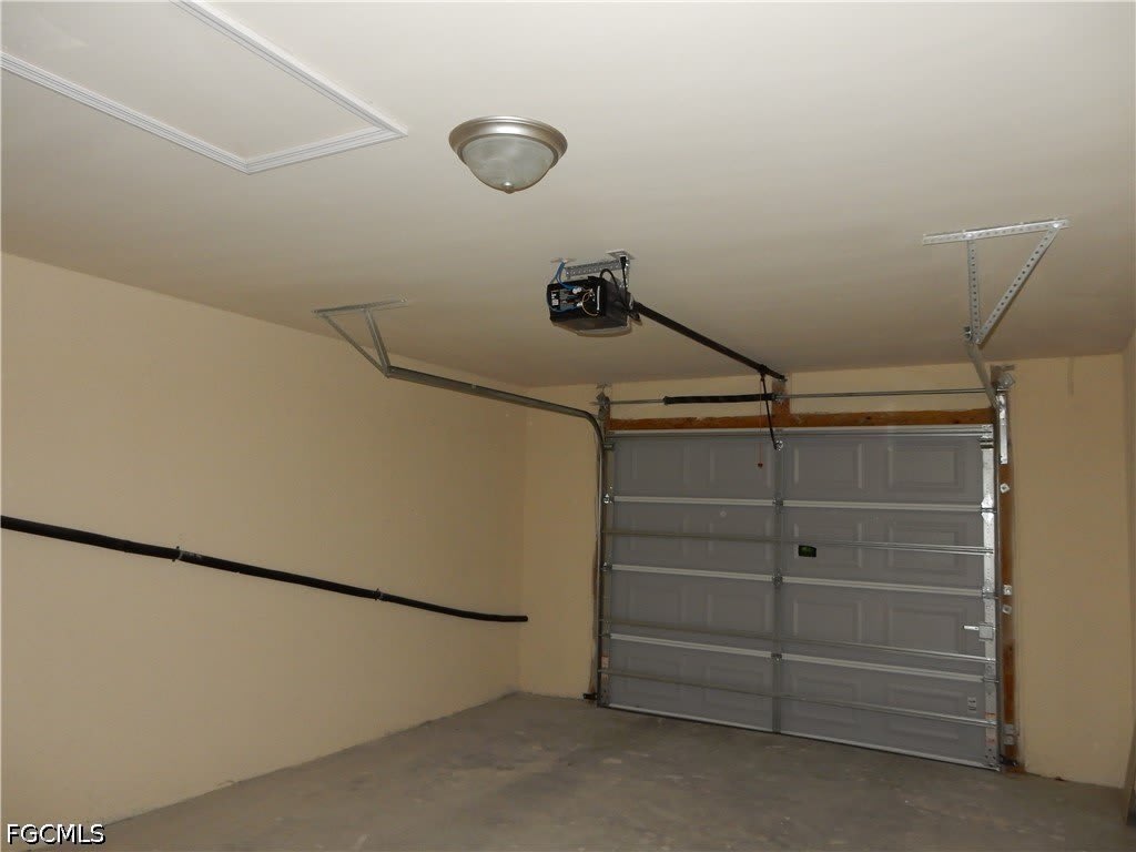 832 Gleason Parkway – photo 1