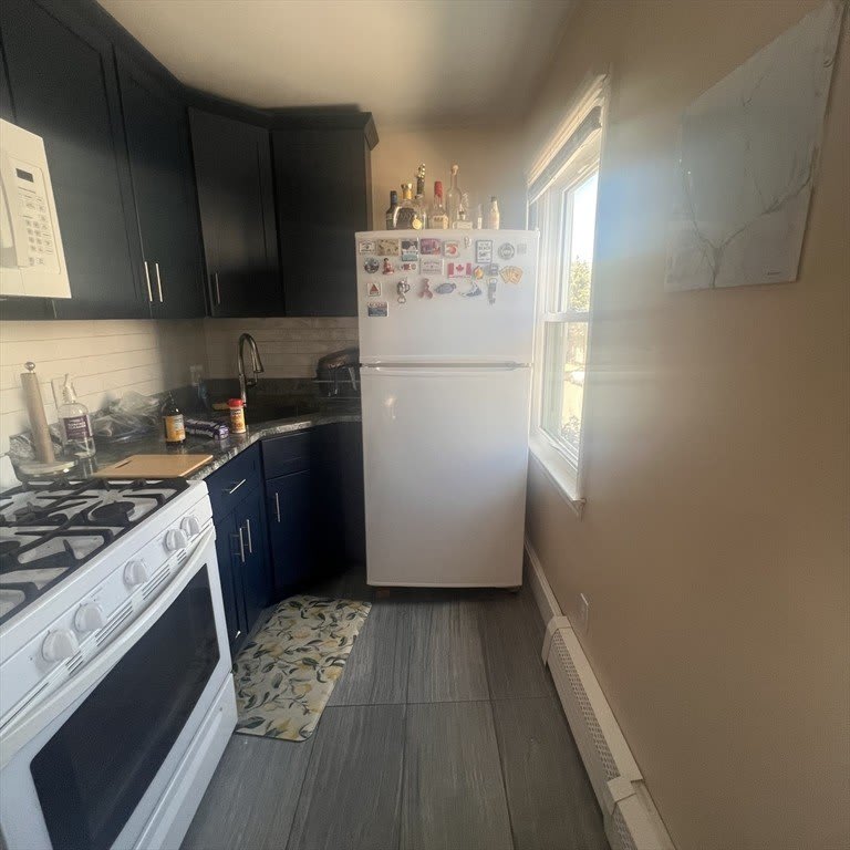 611 E 2nd St – photo 1