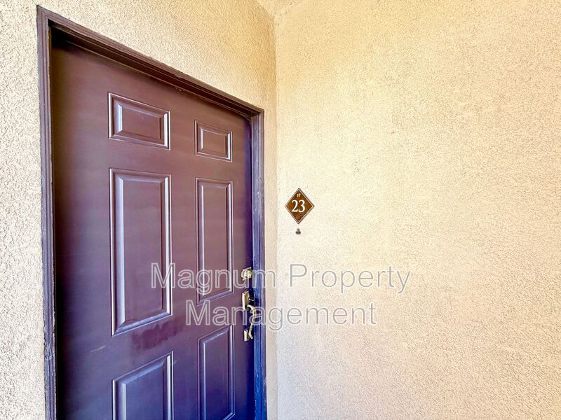 24909 Madison Ave – photo 4